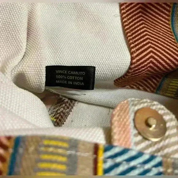 Vince Camuto tote bag - Picture 3 of 3